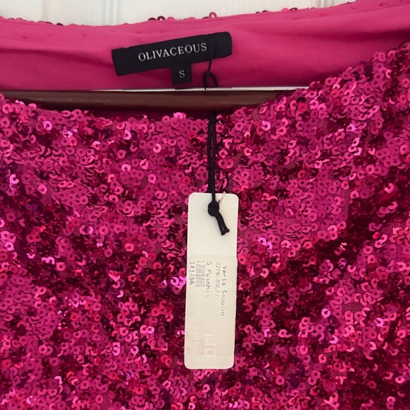 Olivaceous Pink Sequin Sleeveless Top - Picture 2 of 3